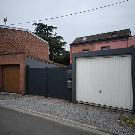 Maison Entiere Privee Nyaraló *